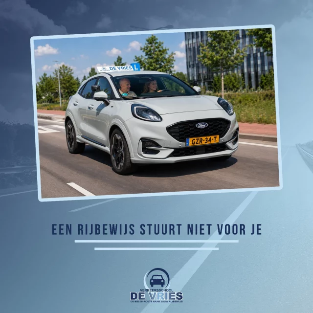 𝑬𝒆𝒏 𝒓𝒊𝒋𝒃𝒆𝒘𝒊𝒋𝒔 𝒔𝒕𝒖𝒖𝒓𝒕 𝒏𝒊𝒆𝒕 𝒗𝒐𝒐𝒓 𝒋𝒆

Slagen is mooi. Maar écht leren rijden betekent dat je ook zonder instructeur naast je rustig blijft, vooruitkijkt en de juiste keuzes maakt. Bij Verkeersschool De Vries leer je daarom geen examenrondje uit je hoofd. Je bouwt aan vertrouwen, verkeersinzicht en zelfstandigheid. Zodat je straks niet alleen je rijbewijs haalt, maar ook veilig thuiskomt. Klaar om écht te leren rijden?

Meer informatie? www.verkeersschooldevries.nl

#rijles #rijbewijs #rijopleiding #rijopleidingen #rijlessen #autorijles #autorijschool #rijschool #verkeersschool #auto #autos #rismethode #denhaag #zoetermeer #rijswijk #leidschendam #voorburg #delft #scheveningen #autisme #adhd